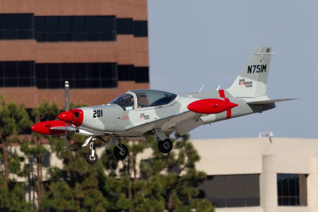 SIAI-MARCHETTI Warrior (N751M)