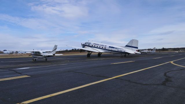 Douglas DC-3 (ZS-CAI)