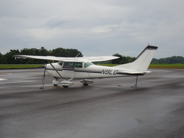 Cessna Skylane (N9LG)