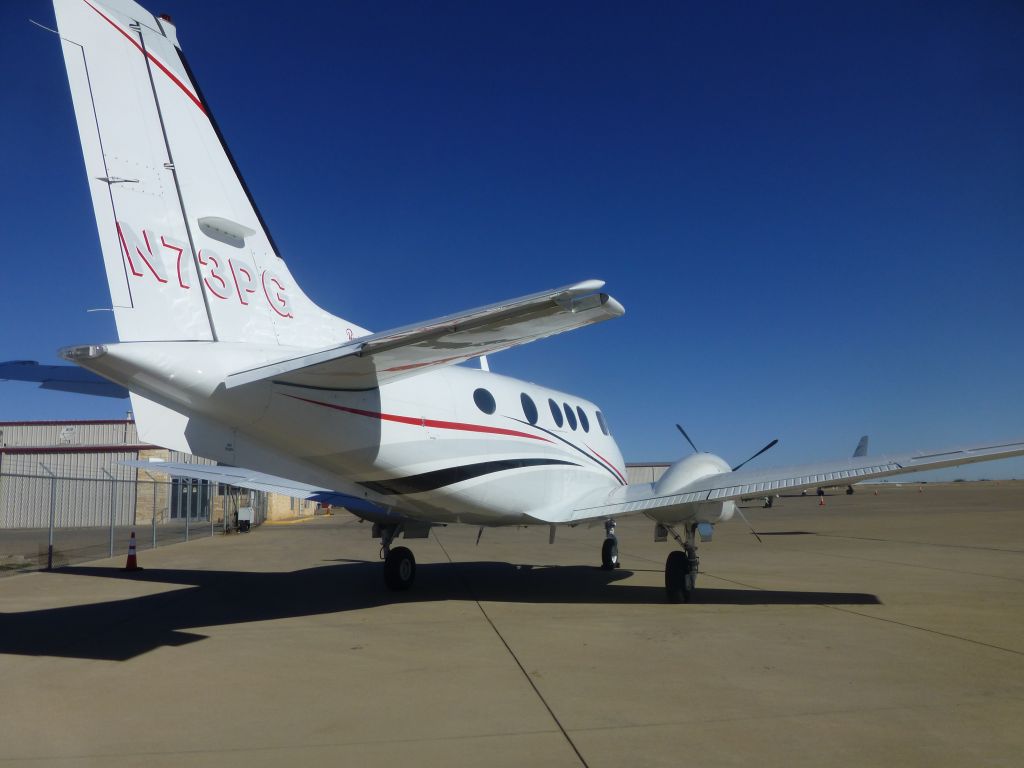 Beechcraft King Air 90 (N73PG)