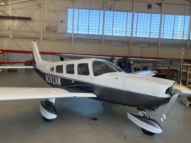 Piper Saratoga (N292AW) - Fresh paint from Executive HeliJet Aviation.