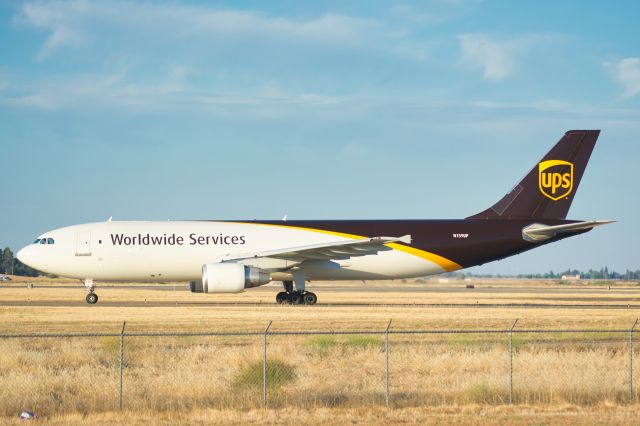 Airbus A300F4-600 (N159UP) - N159UP taxiing to 22L via A1 for a departure to RFD. 