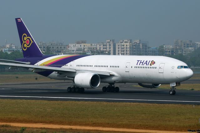 Boeing 777-200 (HS-TJG)