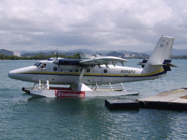 De Havilland Canada Twin Otter (N888PV)