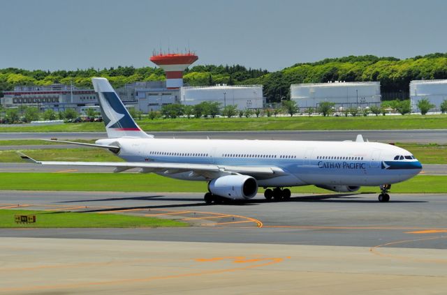 Airbus A330-300 (B-HLD) - 2014