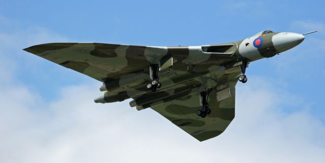 XH558 —