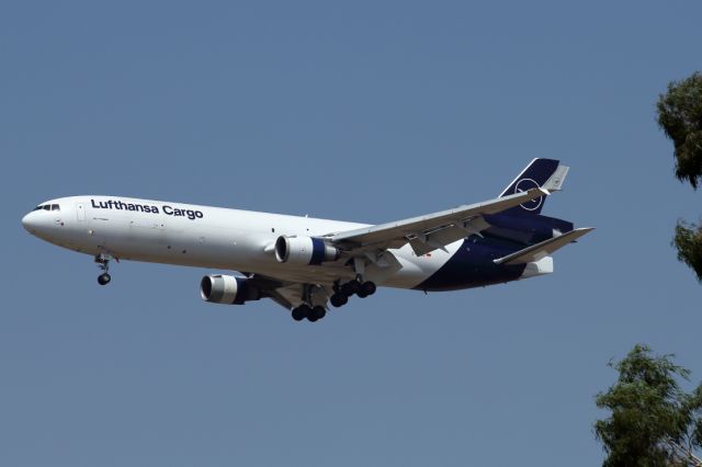 Boeing MD-11 (D-ALCD) - 29/08/2020: Cargo flight landing from Frankfurt, duration was 03h36m.