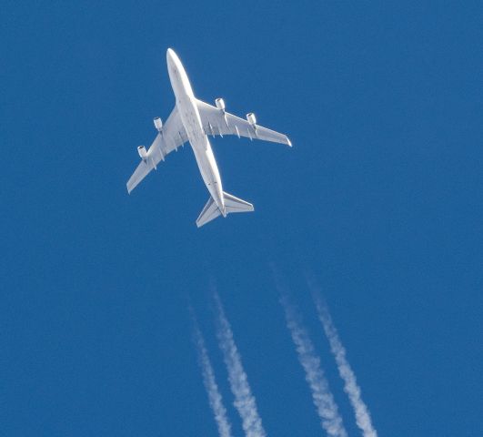 Boeing 747-200 —