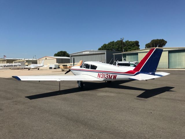 Piper PA-24 Comanche (N313MW)