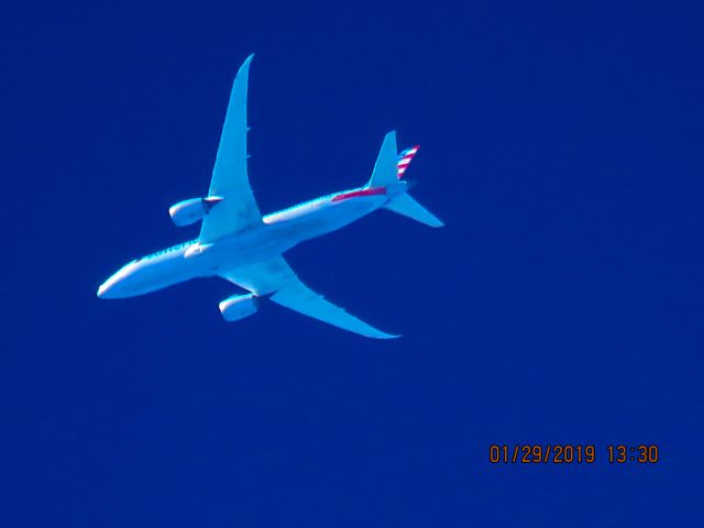 Boeing 787-8 (N819AN)