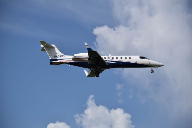 Learjet 45 (N439FX) - 8/7/2016: Flexjet Learjet 45 landing at kHOU.