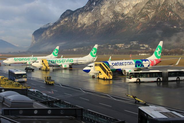 Boeing 737-800 (PH-HSI)