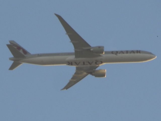 BOEING 777-300ER (A7-BAM)