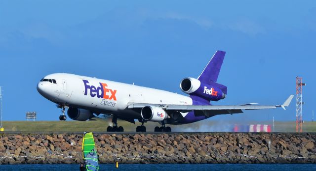 Boeing MD-11 (N573FE) - 07  / 01 / 2017