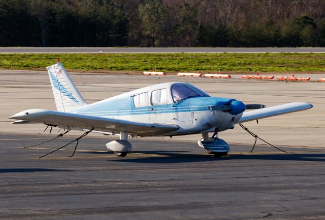 Piper Cherokee (N5920W)