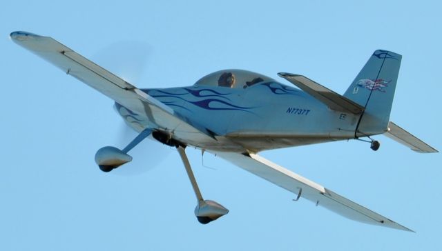 Vans RV-7 (N7737T)