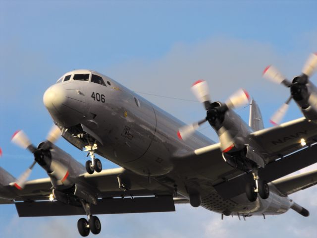 Lockheed P-3 Orion (16-1406) - USN P-3C on short final for RWY27