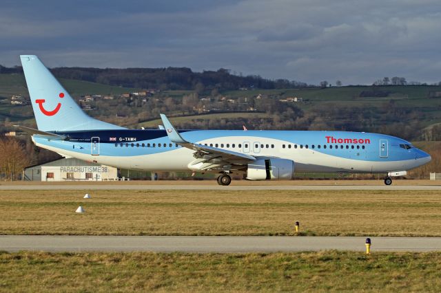 Boeing 737-800 (G-TAWH)