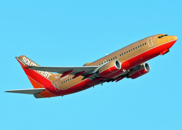 Boeing 737-700 (N792SW)