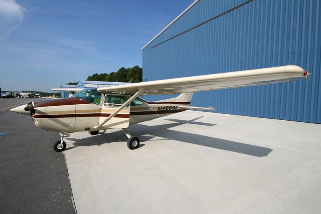 Cessna Skylane (N4881N)