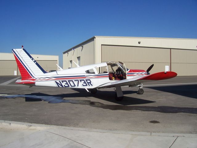 Piper Cherokee Arrow (N3073R)