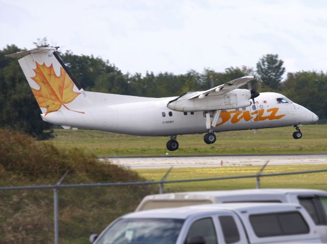 de Havilland Dash 8-100 (C-GONY)