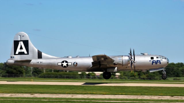 Boeing B-29 Superfortress (NX529B) - B-29 Fifi on the Take-Off during War Bird Show at Oshkosh