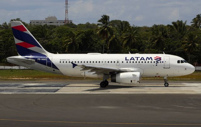 Airbus A319 (PR-MAO)