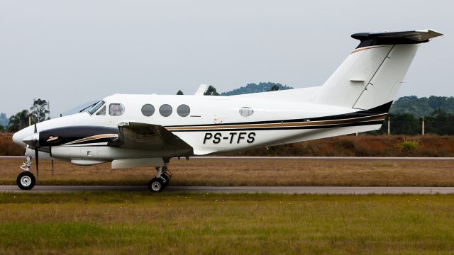 Beechcraft King Air F90 (PS-TFS)