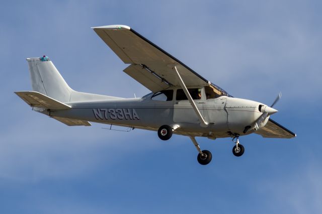 Cessna Skyhawk (N733HA)