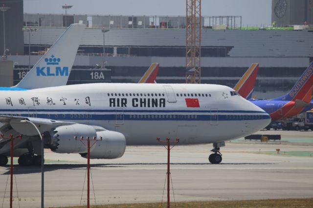 BOEING 747-8 (B-2486)