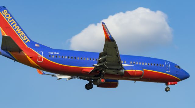 BOEING 737-300 (N396SW) - 9/4/17