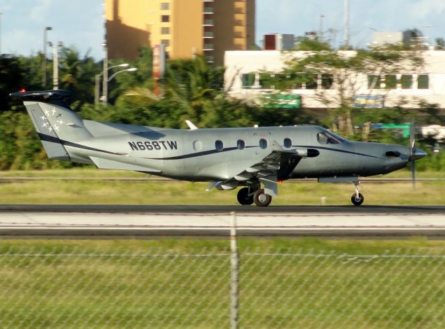 Pilatus PC-12 (N668TW)