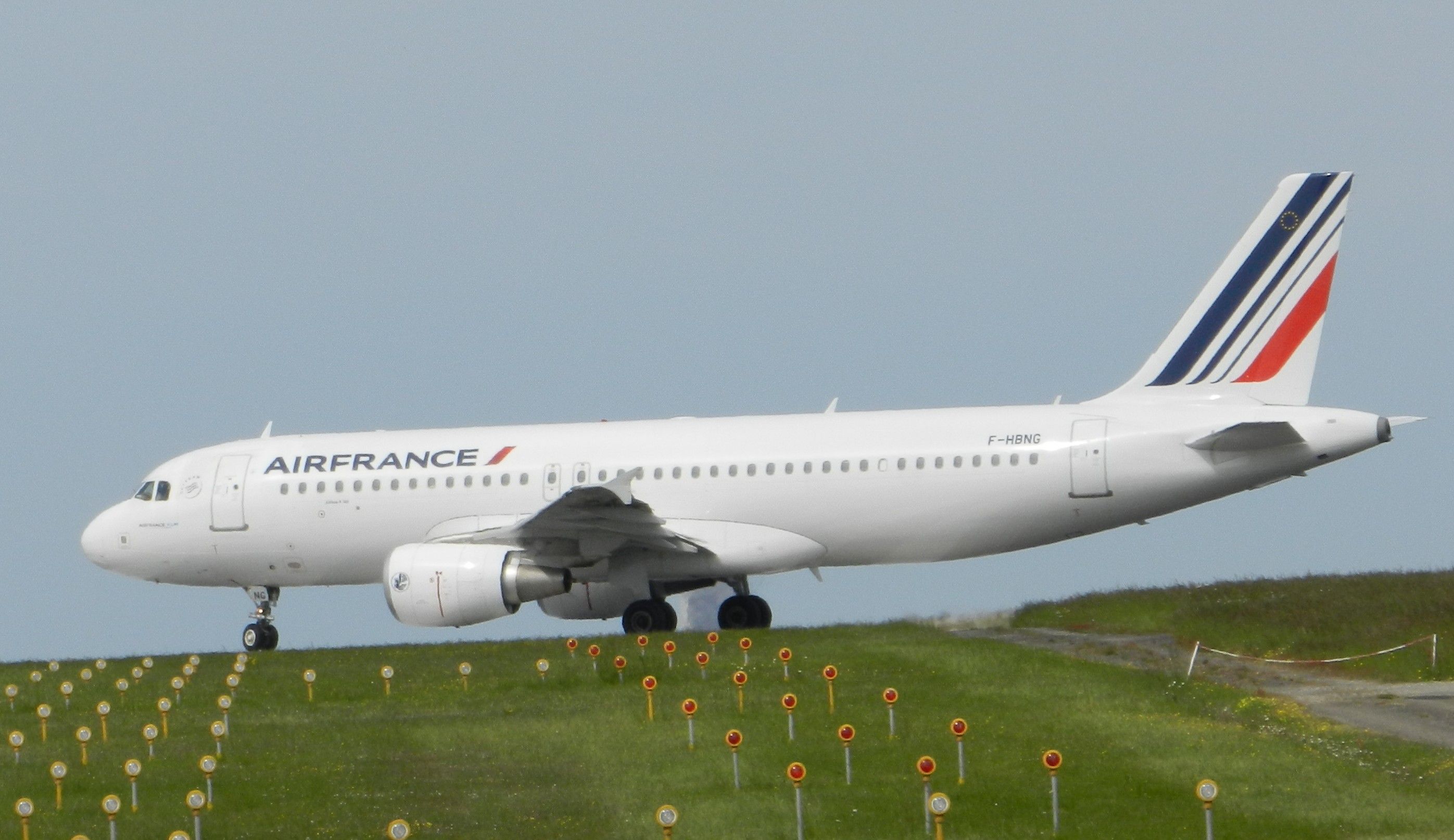 Airbus A320 (F-HBNG)