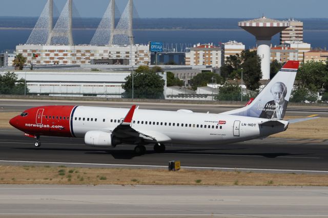 Boeing 737-800 (LN-NOT)