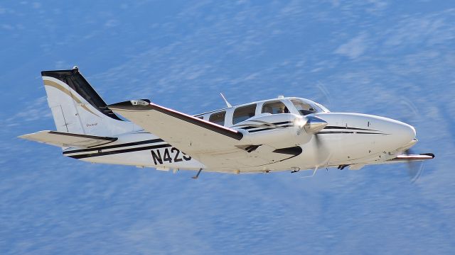 Beechcraft Baron (58) (N4298Y)