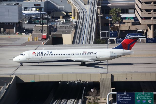 Boeing 717-200 (N980AT)