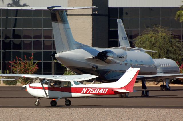 Cessna Skyhawk (N75840)