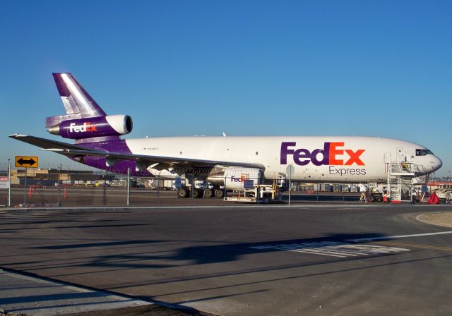 McDonnell Douglas DC-10 (N389FE)