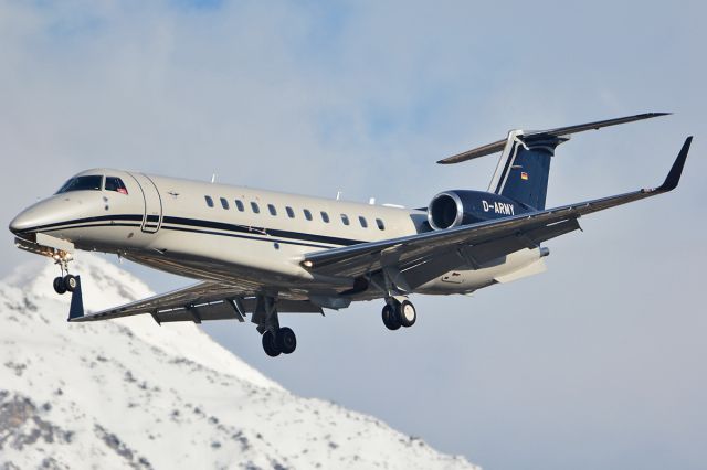 Embraer Legacy 600/650 (D-ARMY)