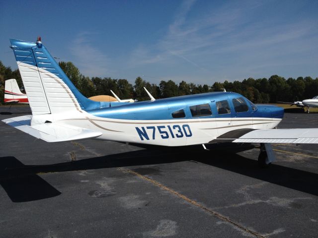 Piper Saratoga (N75130)