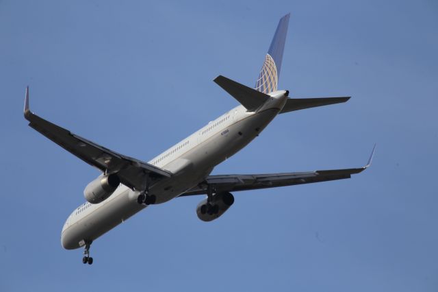 BOEING 757-300 (N78866)