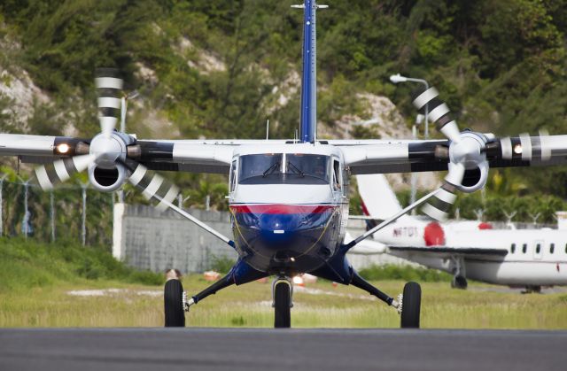 De Havilland Canada Twin Otter (PJ-WIS)