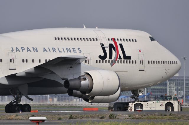 Boeing 747-400 (JA8084) - 2010/4/29