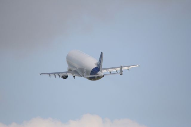 Airbus A300F4-600 (F-GSTA) - Train rentré, passé 1500 pieds prise de cap de destination