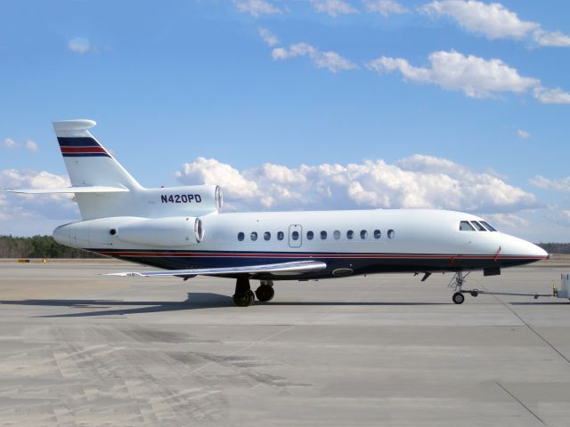 Dassault Falcon 900 (N420PD) - A great business jet, built to French military quality standards. Raw photo courtesy of LEARJETMIAMI - thank you!