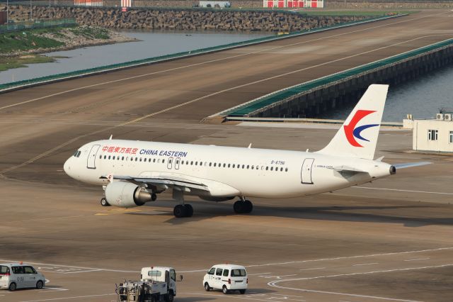 Airbus A320 (B-6796)