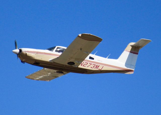 Piper Saratoga/Lance (N273MJ) - At Downtown Shreveport.