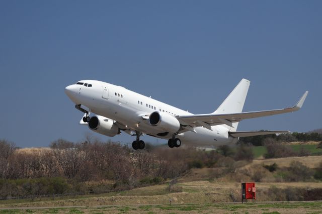 Boeing 737-700 (N7777Q) - May 3rd 2019:United States Citizen Ownership,Boeing 737-7BC BBJ