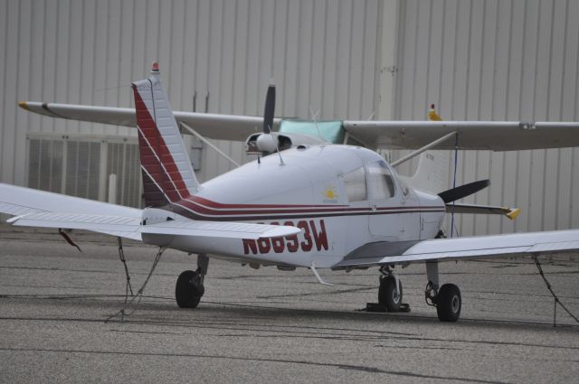 Piper Cherokee (N6693W)